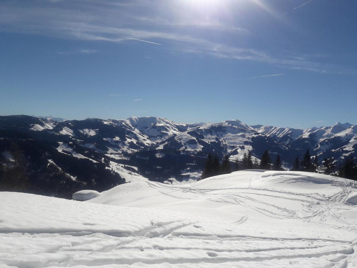 Gasthof Hubertus Saalfelden Esterno foto